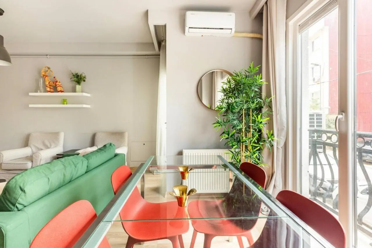 Dreamy And Centrally Located Flat In Besiktas Apartment Istanbul